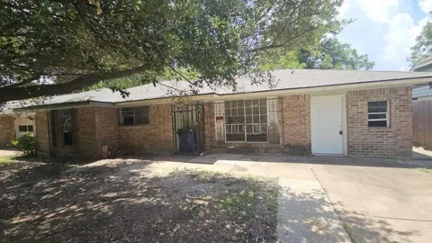 4502 Charriton Drive