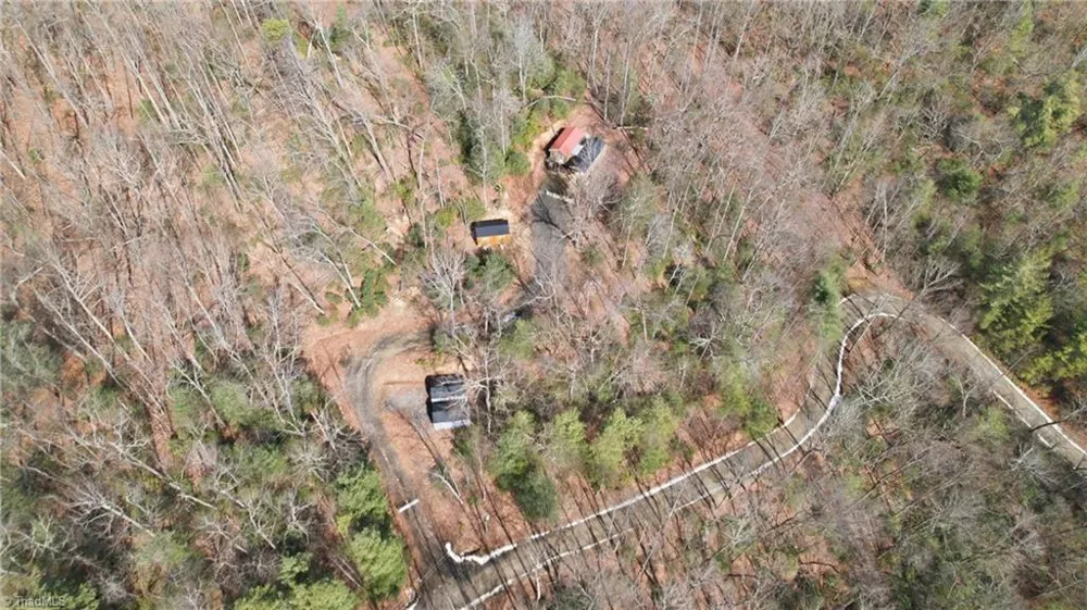 840 Summit Ridge Road Purlear, NC 28665