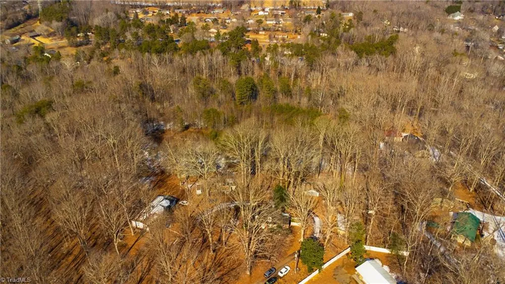 2669 Wagon Trail Pfafftown, NC 27040