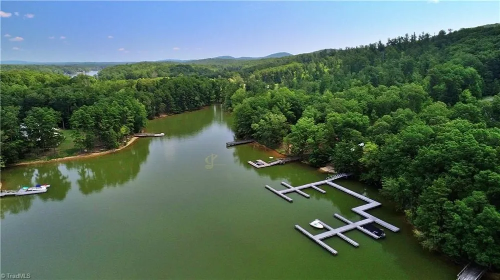 1996 Sierra Trace Road Denton, NC 27239