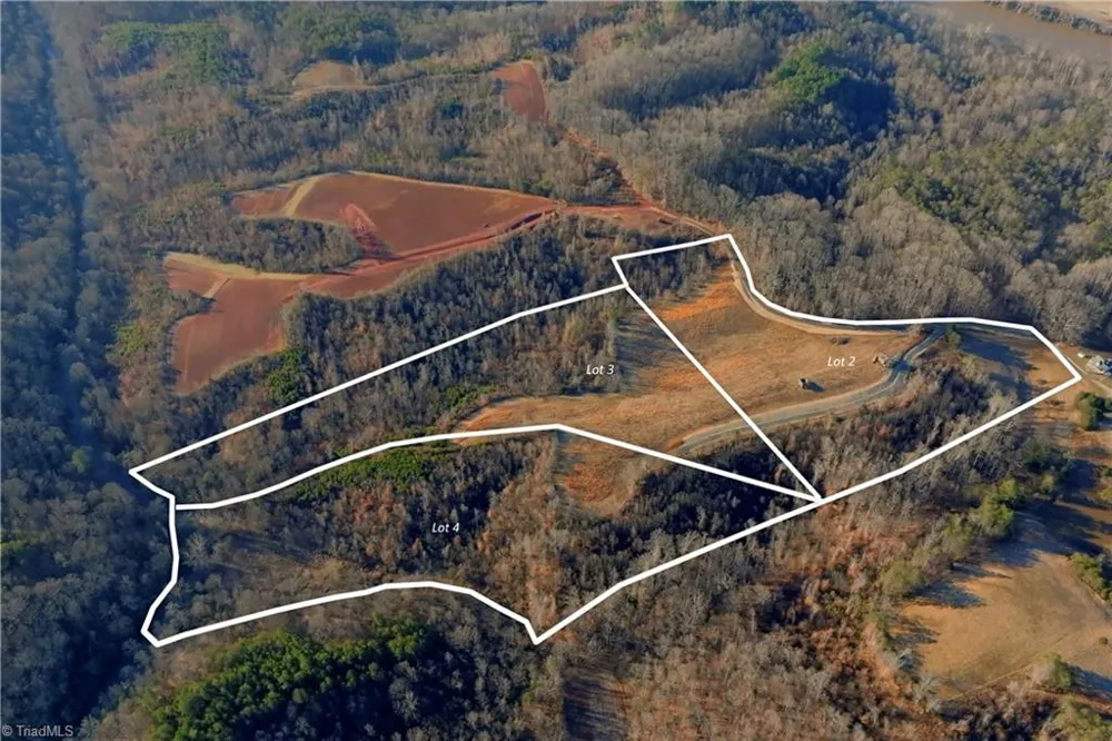 3 Roby Fulk Road Pinnacle, NC 27043