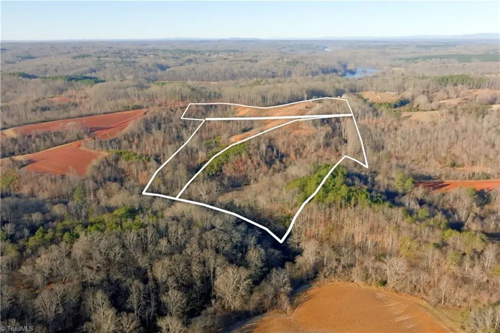 3 Roby Fulk Road Pinnacle, NC 27043