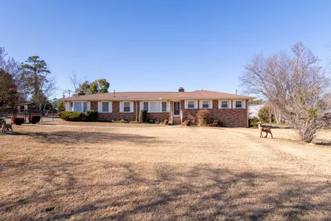 1008 Fairview Road