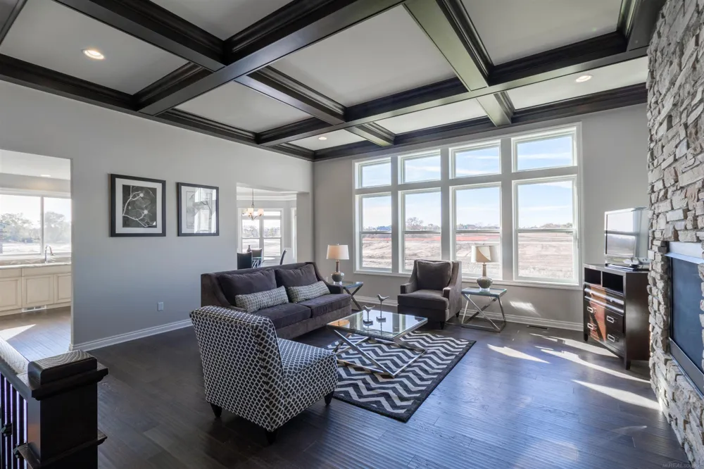 7496 Brunswick Drive Washington Township, MI 48095