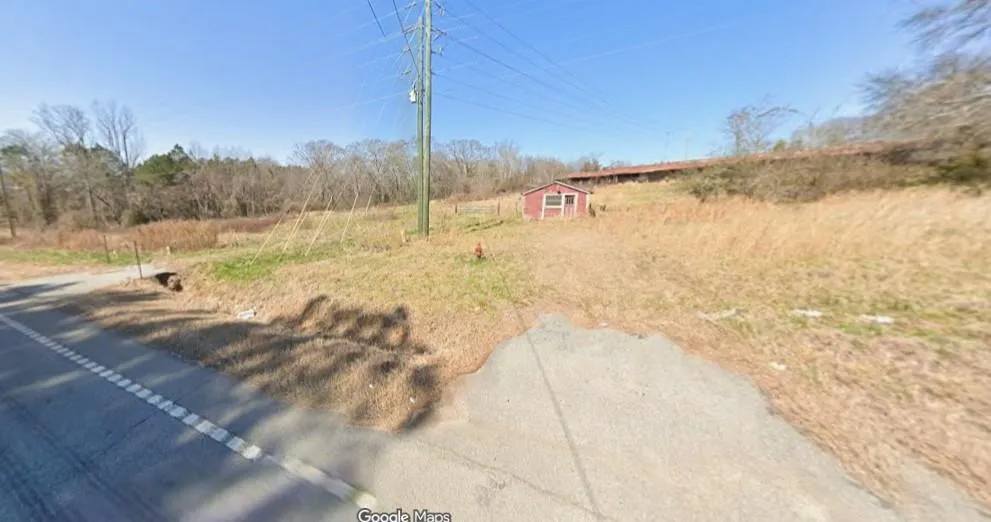 7072 Highway 59 Lavonia, GA 30553