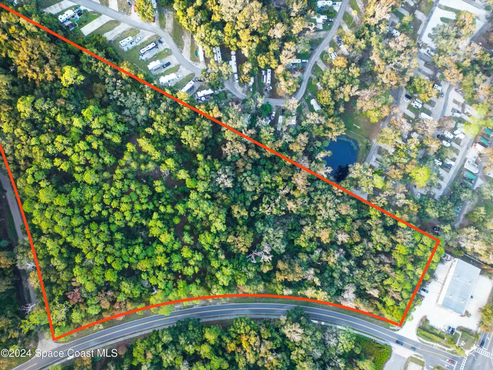 Hammock Trail Mims, FL 32754