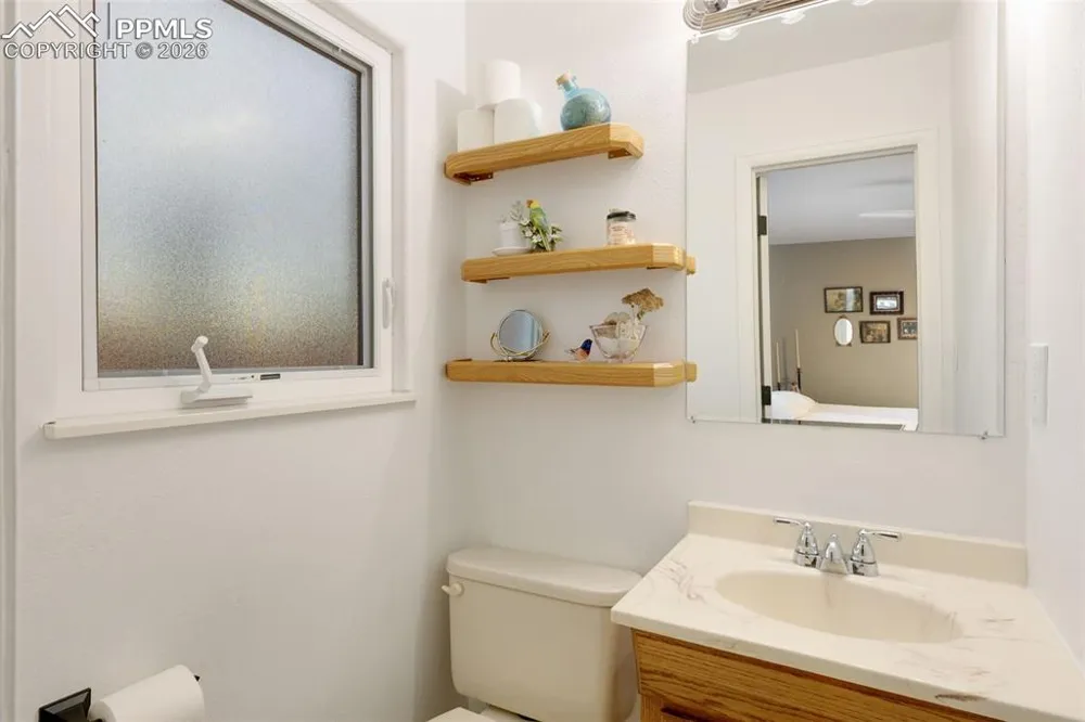 124 E Circle Drive Canon City, CO 81212