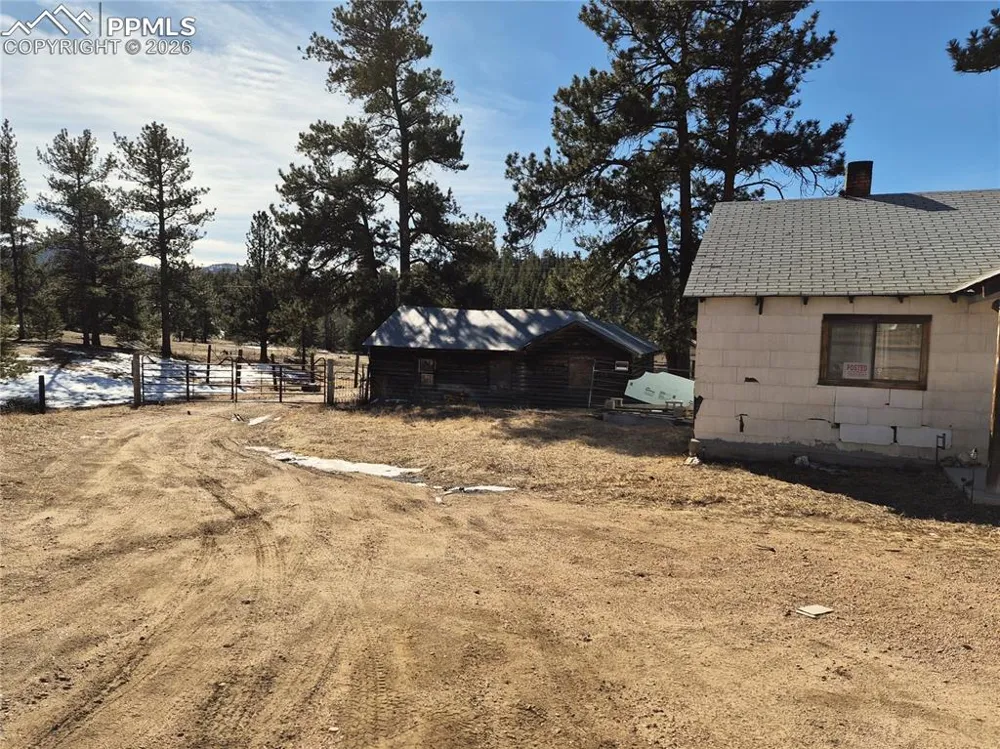 38340 Highway 24 Lake George, CO 80827