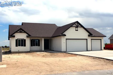 866 E Snyder Drive