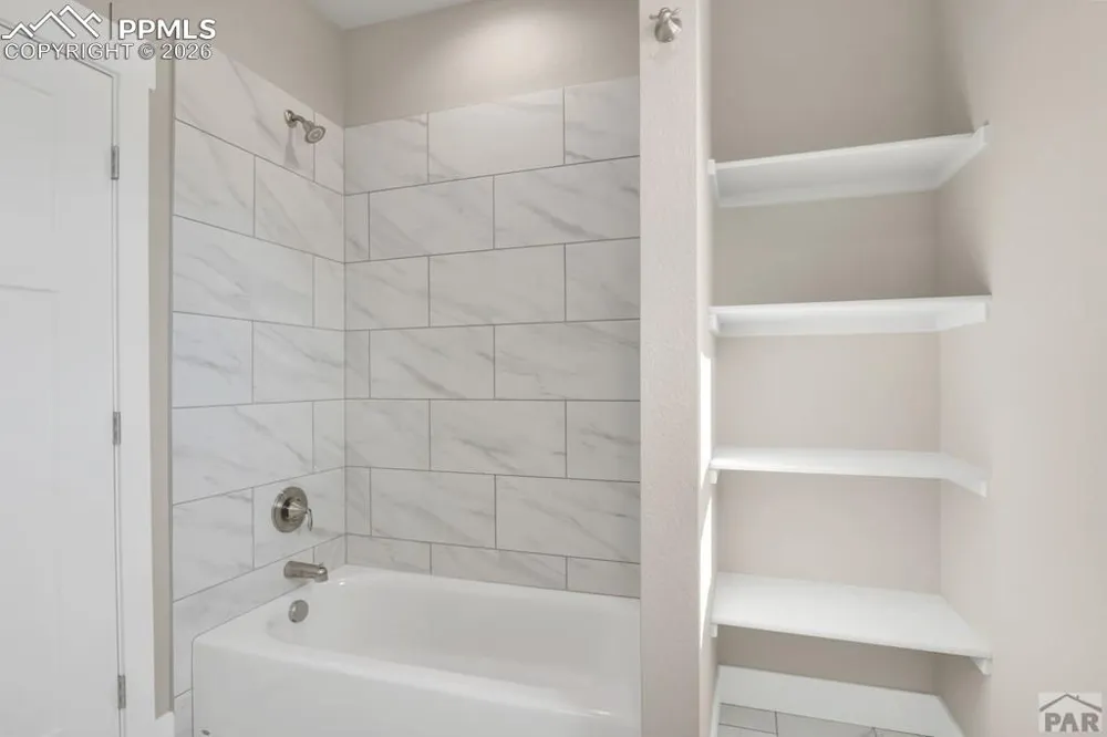 866 E Snyder Drive Pueblo West, CO 81007