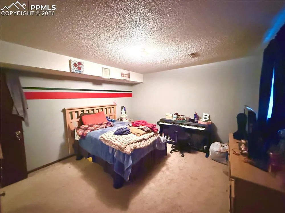 110 Encino Drive Pueblo, CO 81005