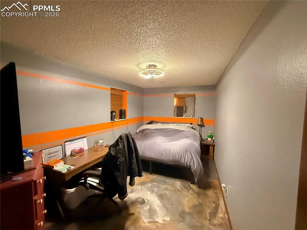110 Encino Drive Pueblo, CO 81005