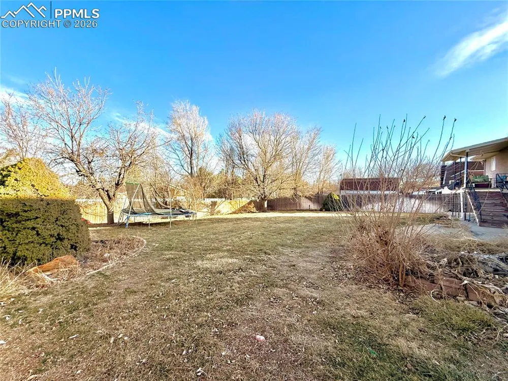 110 Encino Drive Pueblo, CO 81005