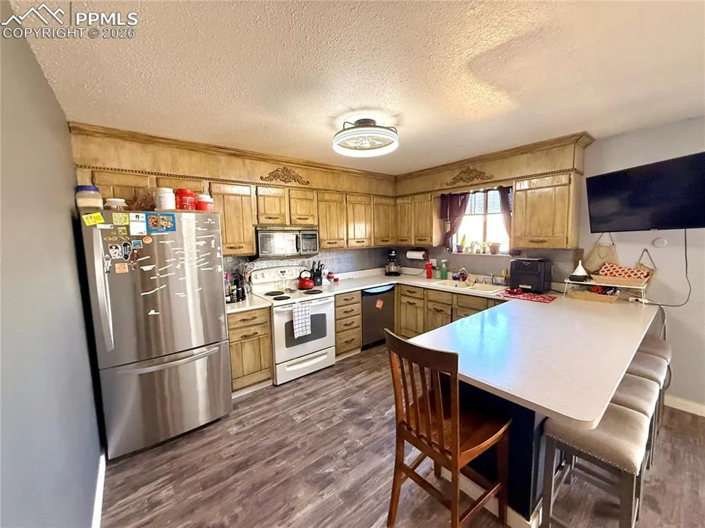 110 Encino Drive Pueblo, CO 81005