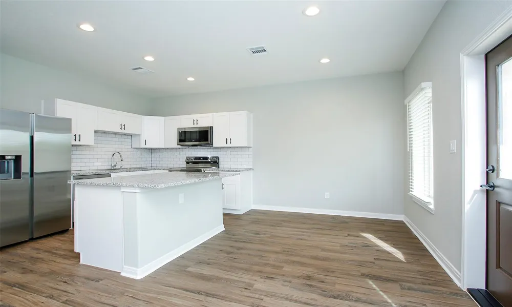 14010 Longstreet Road Road #1B Willis, TX 77318