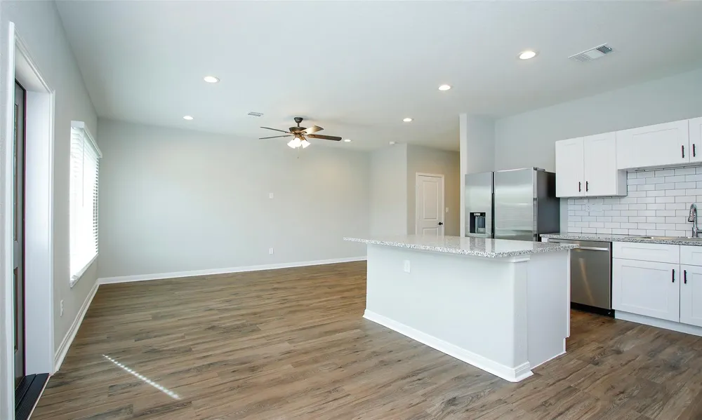 14010 Longstreet Road Road #1B Willis, TX 77318