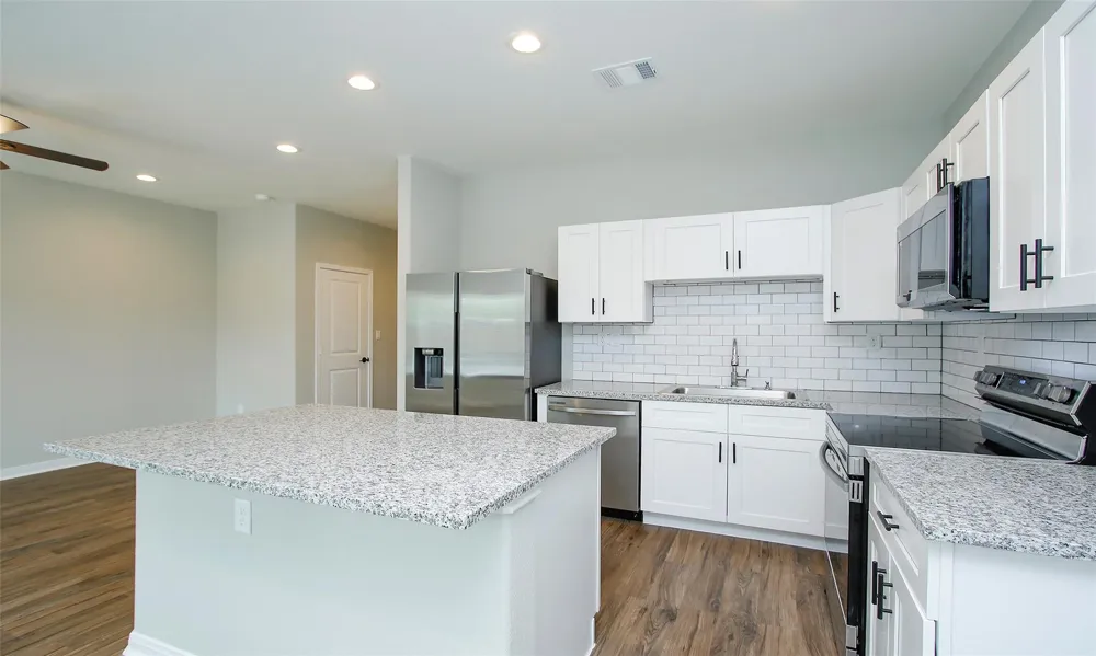 14010 Longstreet Road Road #1B Willis, TX 77318
