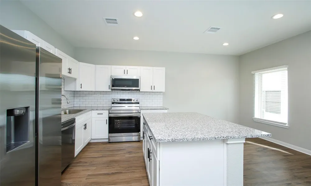 14010 Longstreet Road Road #1B Willis, TX 77318