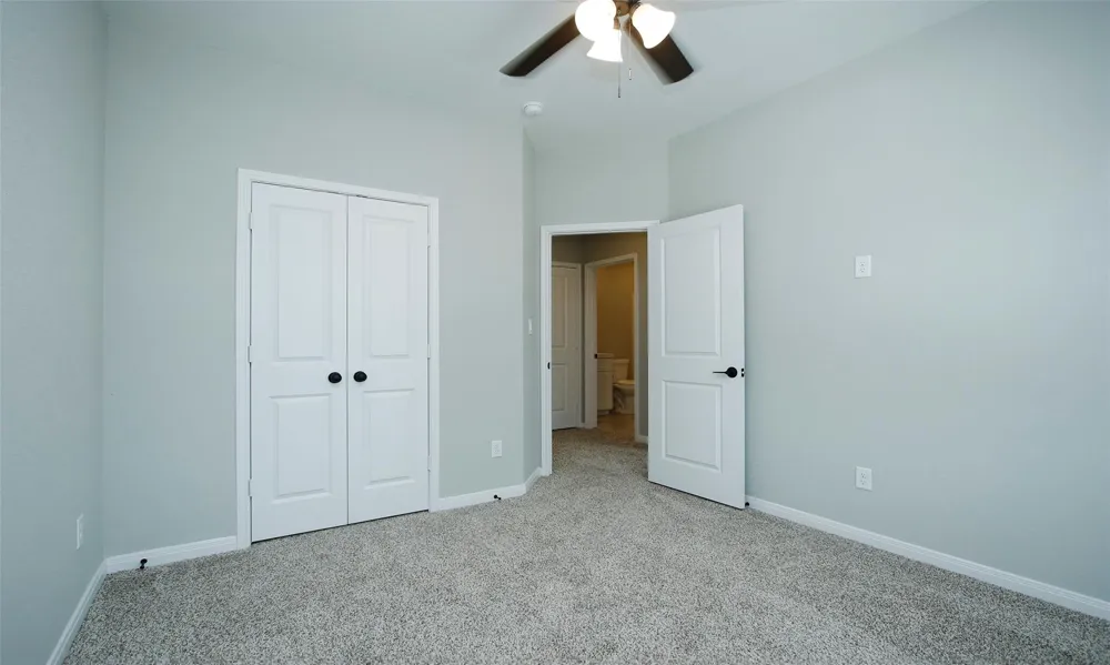 14010 Longstreet Road Road #1B Willis, TX 77318