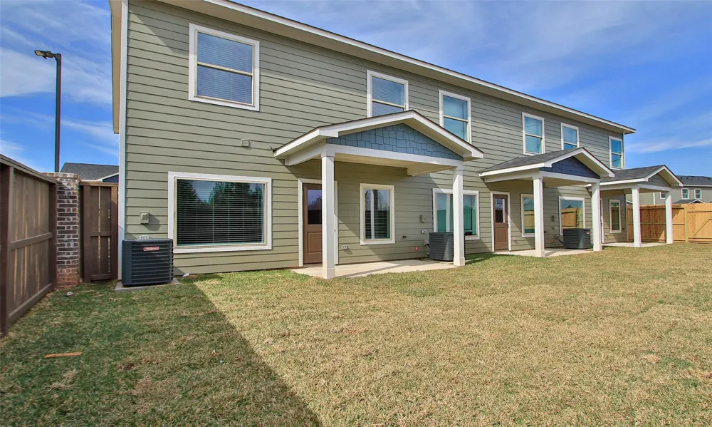 14010 Longstreet Road Road #1B Willis, TX 77318