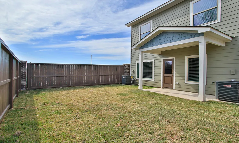 14010 Longstreet Road Road #1B Willis, TX 77318