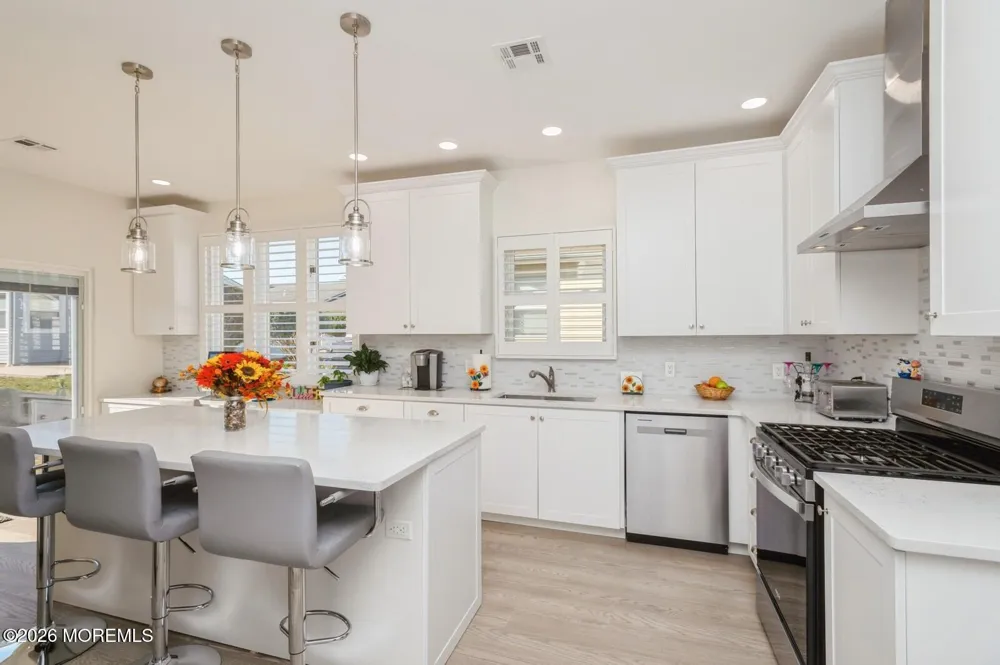 19 Longdenville Street