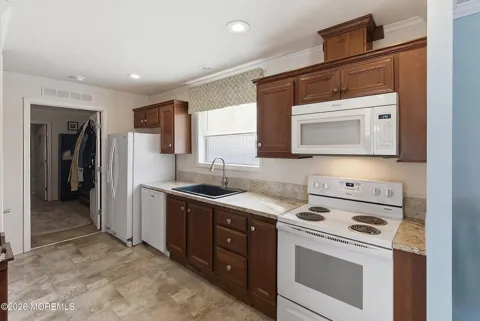 511 Wrightstown Sykesville Road #116