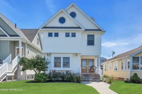 18 Meadow Avenue