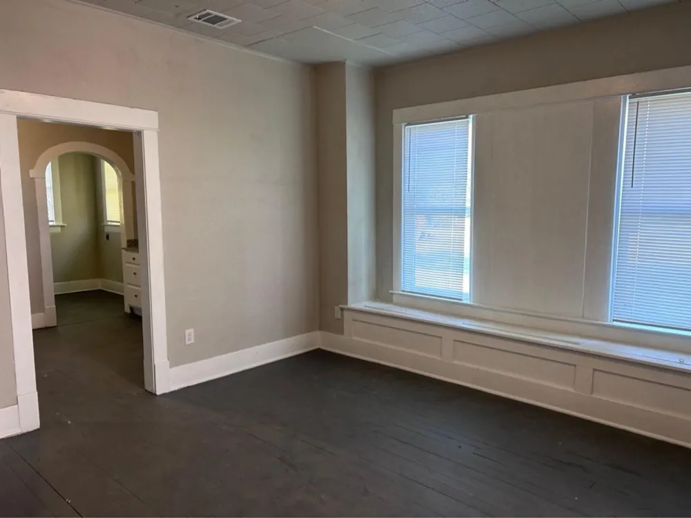 1925 11th Street Port Arthur, TX 77640