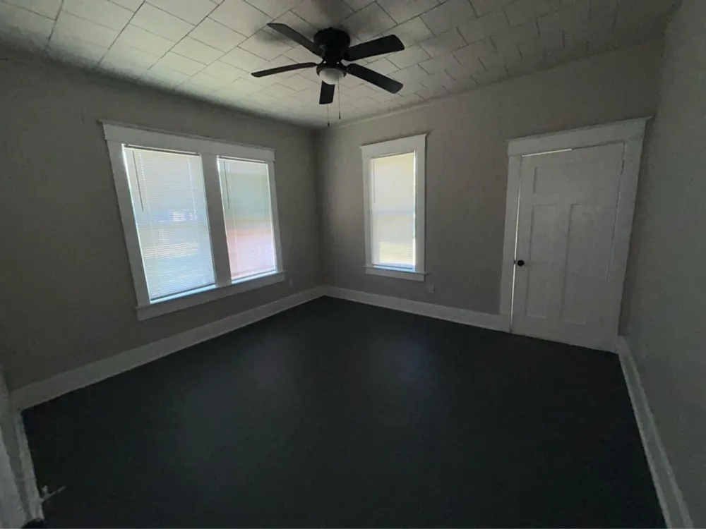 1925 11th Street Port Arthur, TX 77640