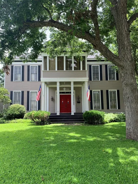 636 Franklin