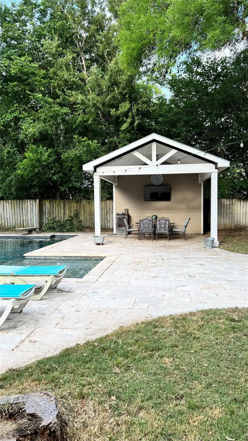 636 Franklin La Grange, TX 78945