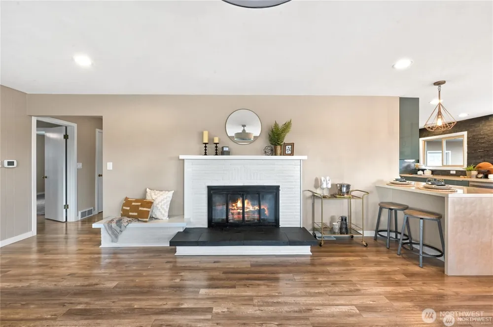 151 Bay Lyn Drive Lynden, WA 98264