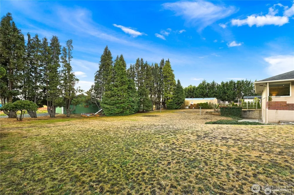 151 Bay Lyn Drive Lynden, WA 98264