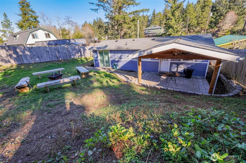 2803 S Woodhill Court Westport, WA 98595