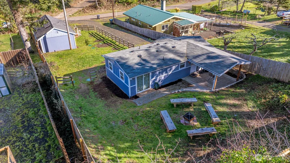 2803 S Woodhill Court Westport, WA 98595