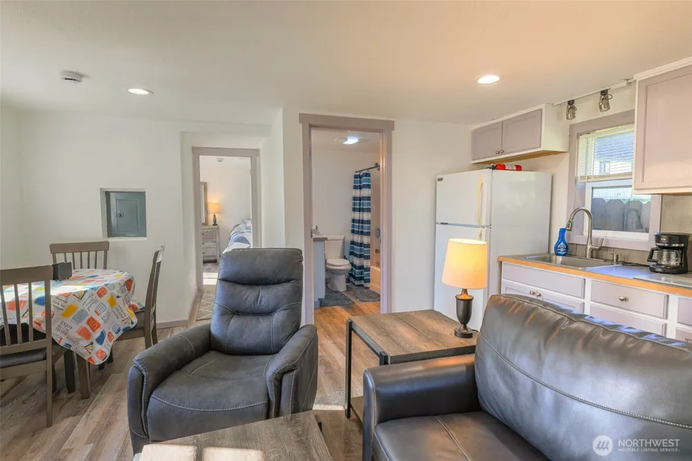 2803 S Woodhill Court Westport, WA 98595