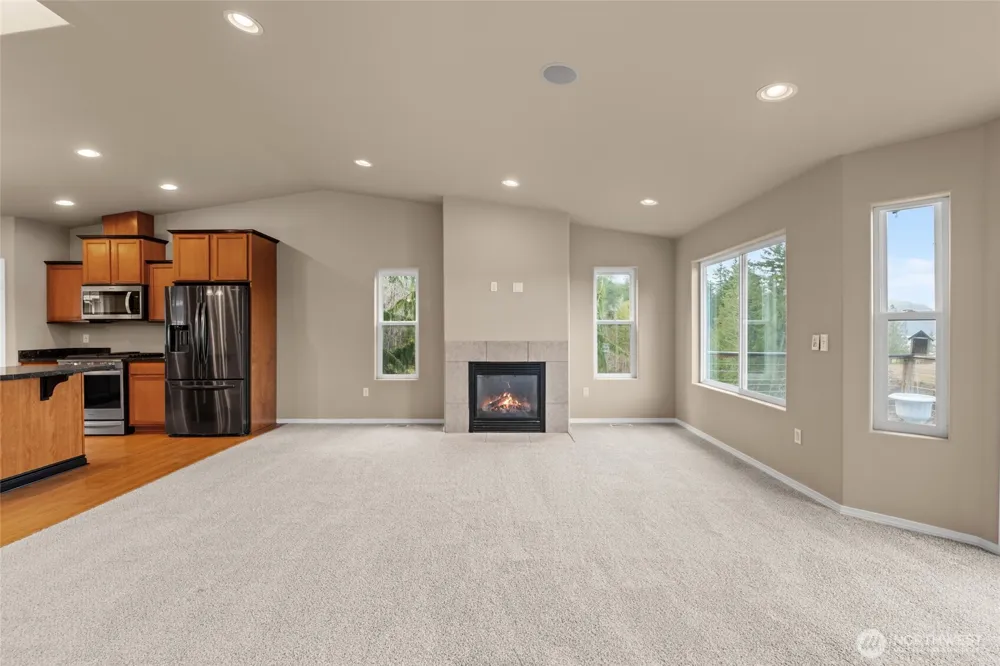 231 E Linda Vista Court Union, WA 98592