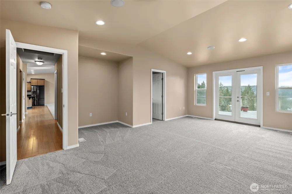 231 E Linda Vista Court Union, WA 98592