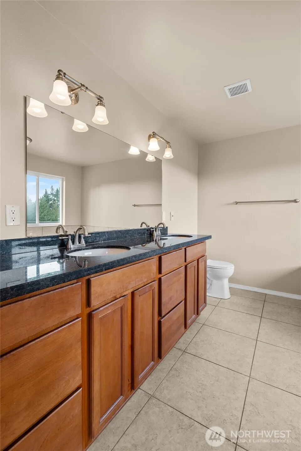 231 E Linda Vista Court Union, WA 98592