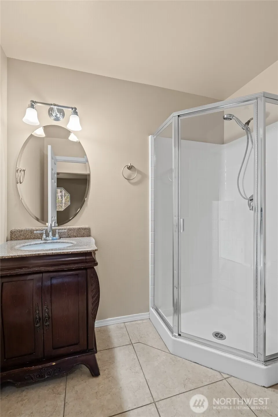231 E Linda Vista Court Union, WA 98592