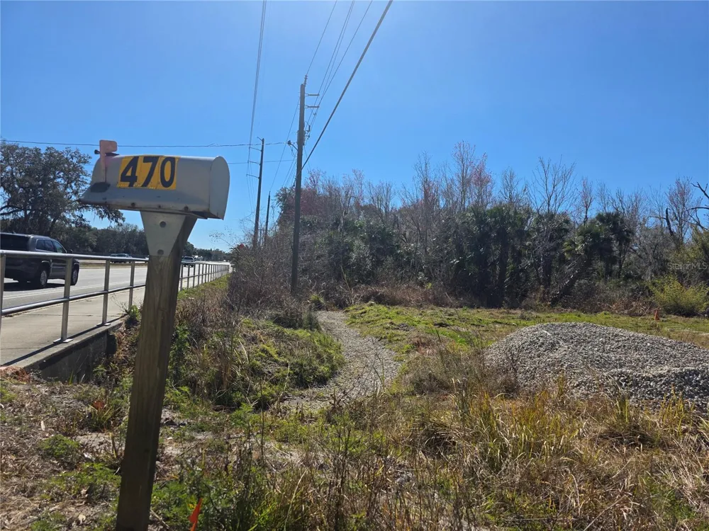 470 STATE ROAD 415 Osteen, FL 32764
