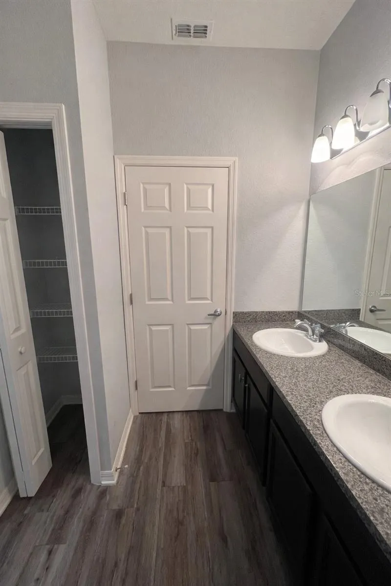 446 GLENKIRK WAY Lake Alfred, FL 33850