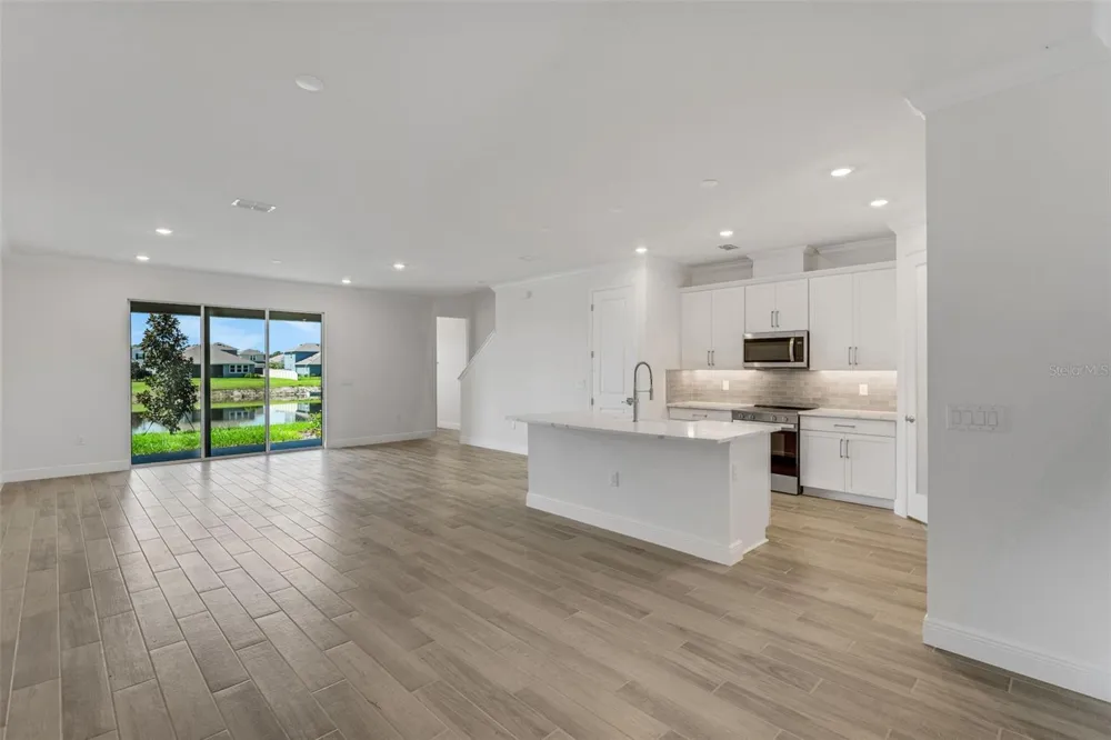 7511 SEA OAK COURT Parrish, FL 34219