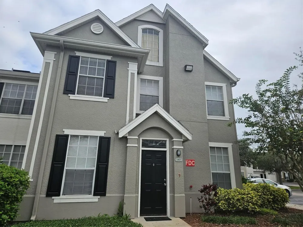 9005 LEE VISTA BOULEVARD #1803