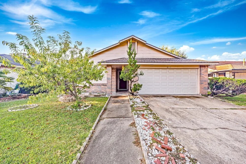 11059 Landsbury Circle