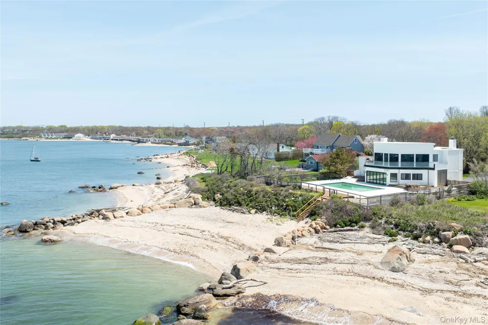 57305 Route 48 Greenport, NY 11944