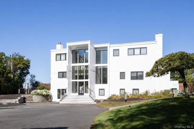 57305 Route 48 Greenport, NY 11944