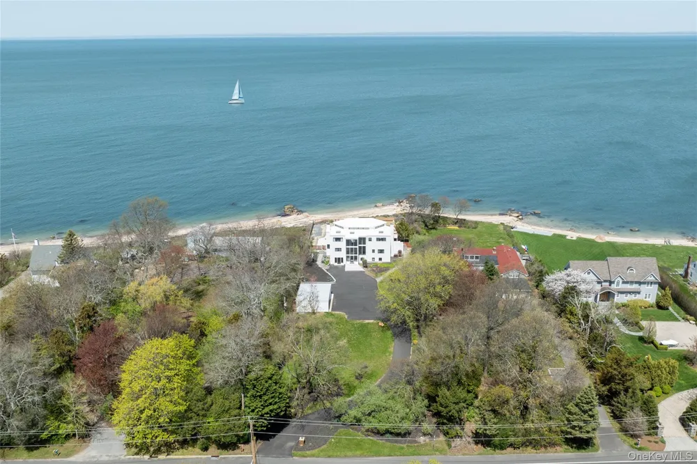 57305 Route 48 Greenport, NY 11944