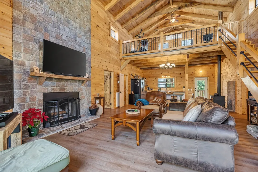 3331 Adamson Branch Rd Liberty, TN 37095
